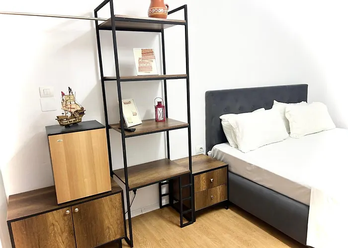 Budget 3* Тирана