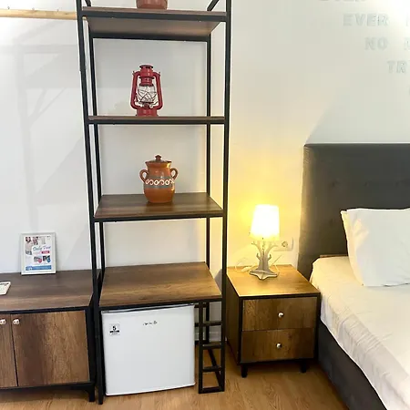 Budget 3* Tirana