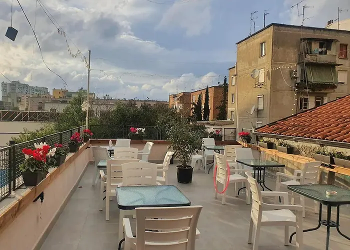 Budget מלון טיראנה